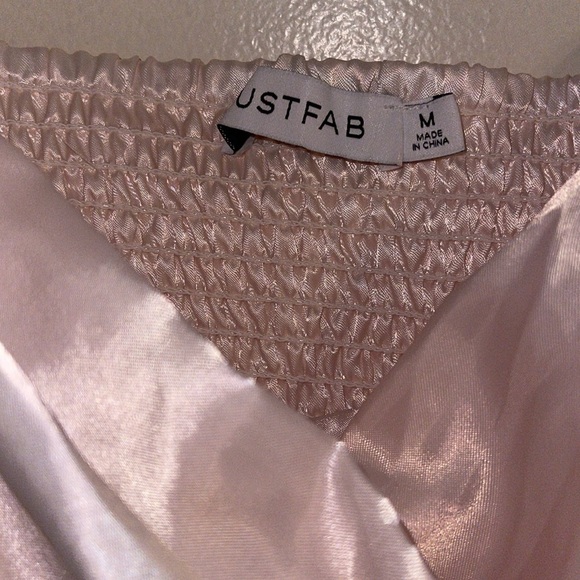🌹NWT/JUST FAB BEAUTIFUL TOP - Picture 7 of 9